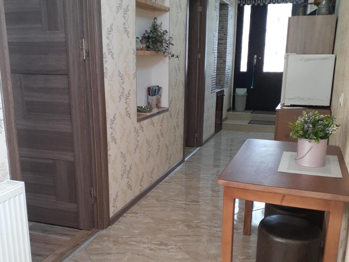 Apartments On Akhalubani St 2 Tbilissi Extérieur photo